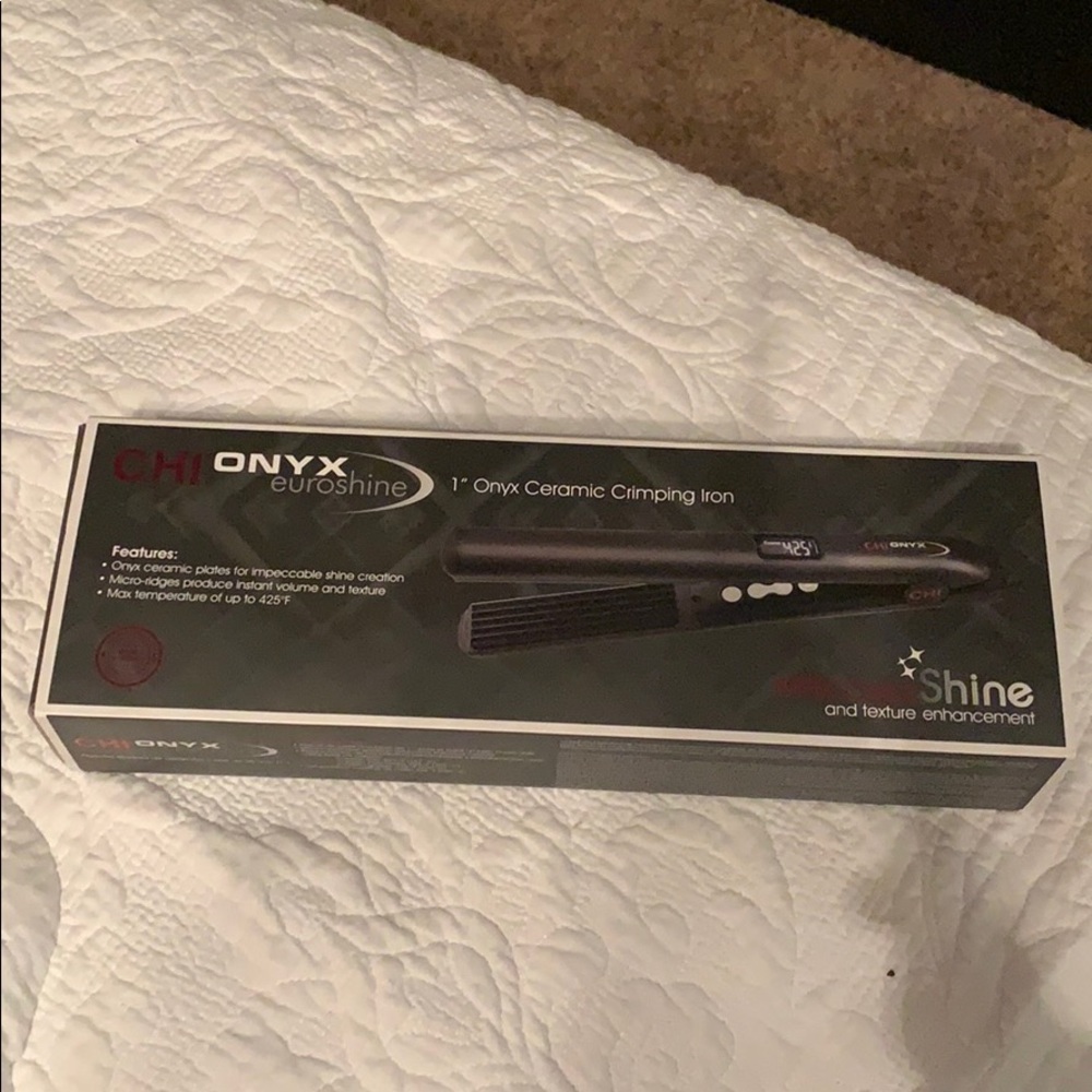 Chi Onyx Euroshine Crimping Iron